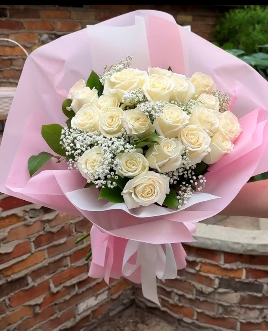 White Rose Handtied