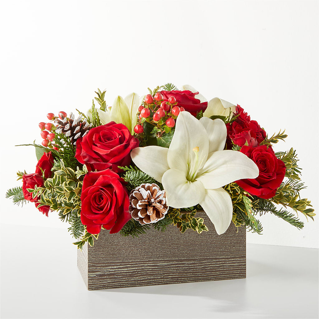 Snowy Wonderland Bouquet – Janette Florists Inc, Windsor ON