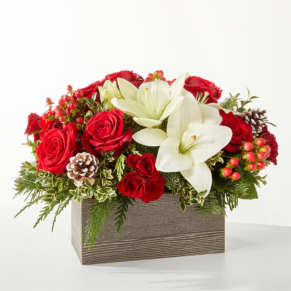 Snowy Wonderland Bouquet – Janette Florists Inc, Windsor ON