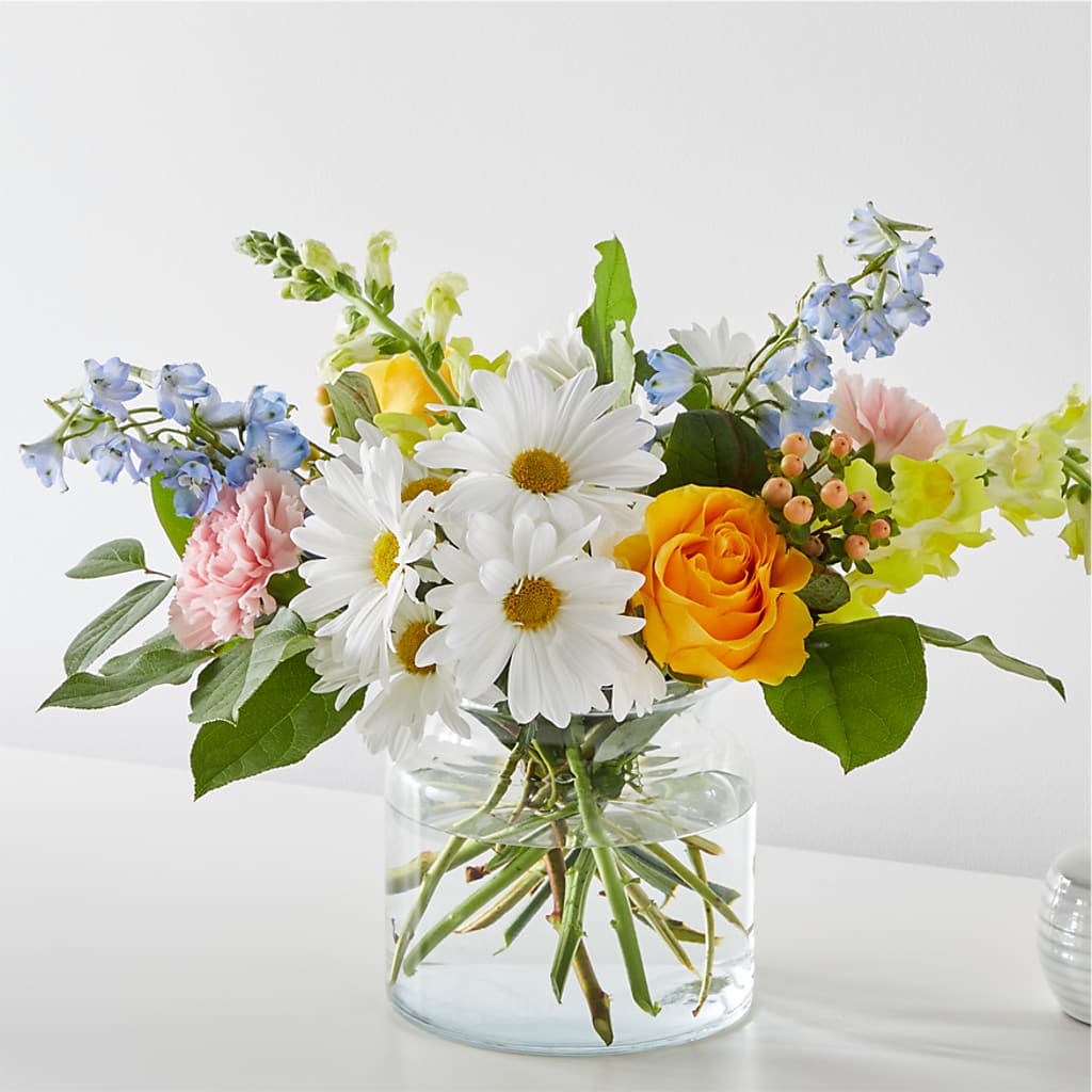 Sun Salutation Bouquet – Janette Florists Inc, Windsor ON