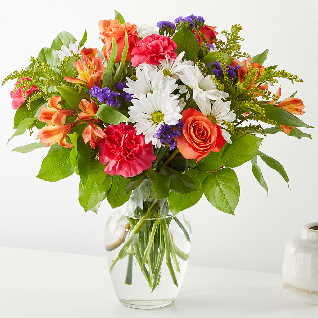 Oopsie Daisy Bouquet – Janette Florists Inc, Windsor ON