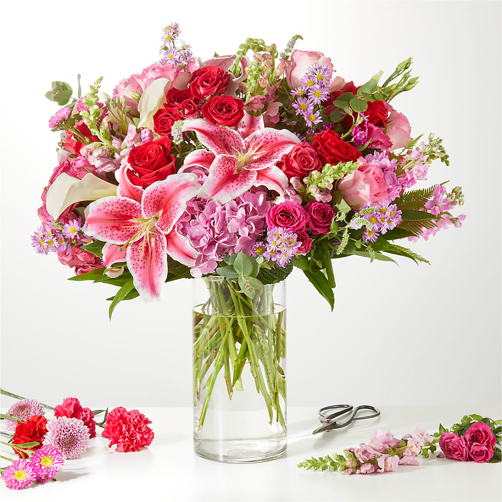 Swooning Over You - A Luxury Florist Original – Janette Florists Inc, Windsor ON