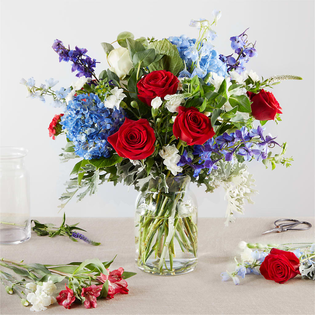 Star Spangled - A Florist Original – Janette Florists Inc, Windsor ON