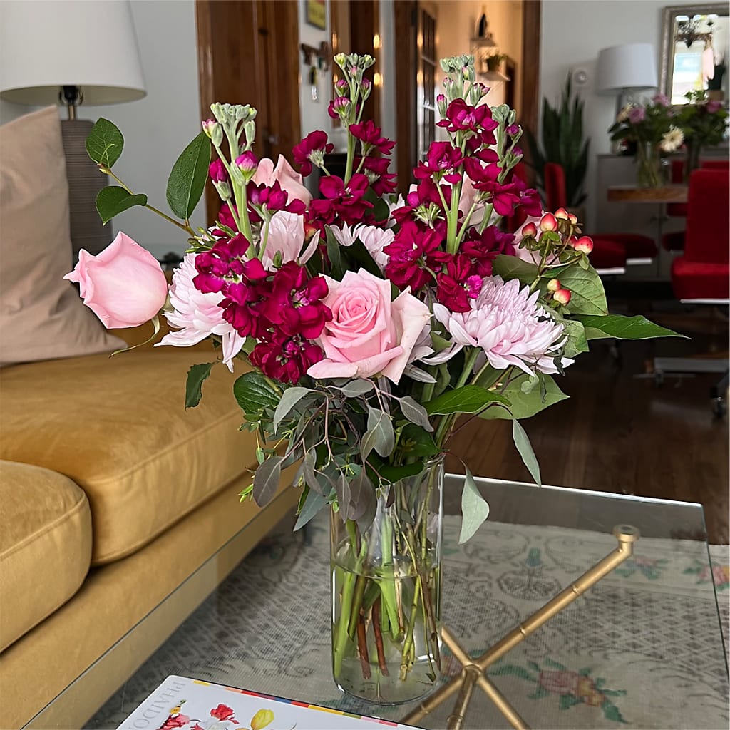 Sunday Morning Bouquet – Janette Florists Inc, Windsor ON