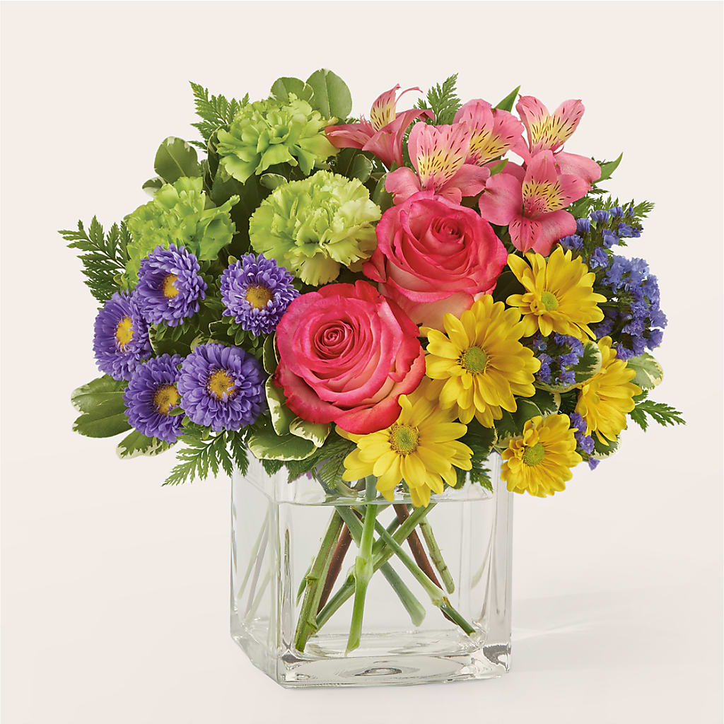 Candy Jar Bouquet – Janette Florists Inc, Windsor ON