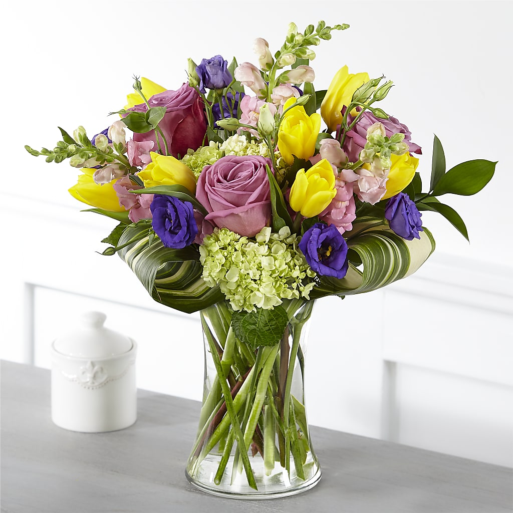 Wondrous Memories Bouquet – Janette Florists Inc, Windsor ON