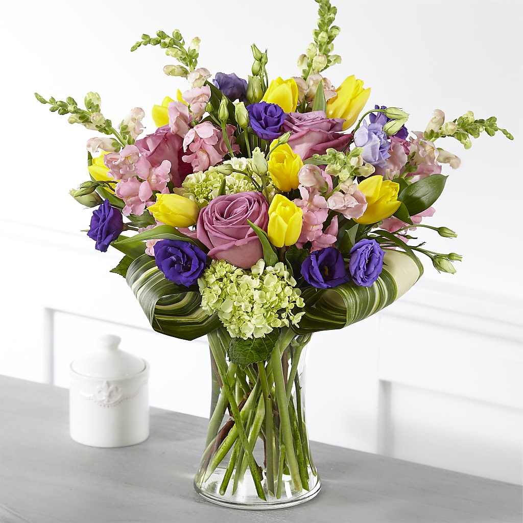 Wondrous Memories Bouquet – Janette Florists Inc, Windsor ON