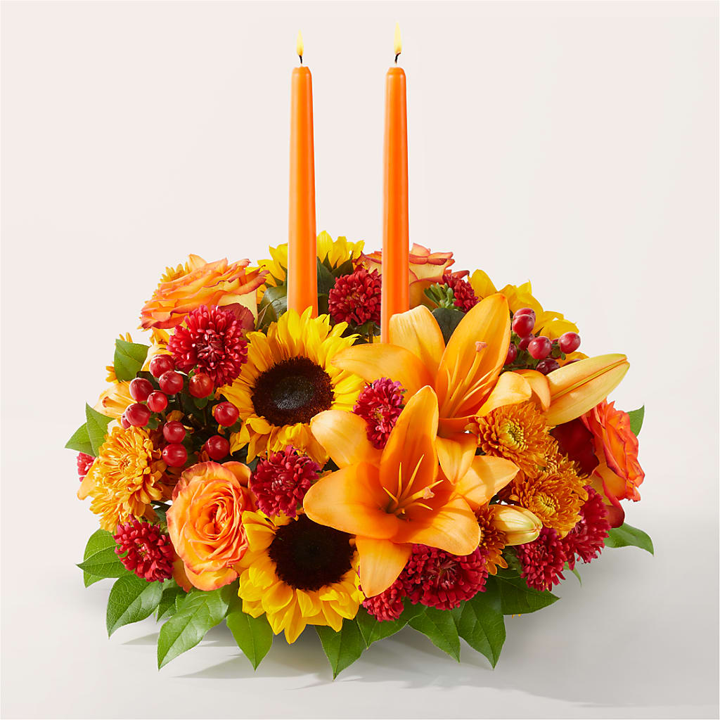 Grateful Centerpiece – Janette Florists Inc, Windsor ON