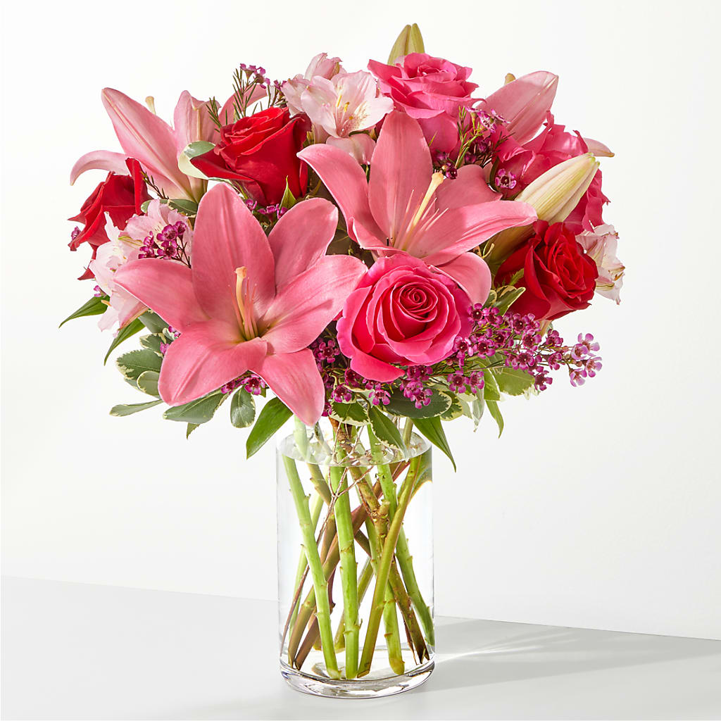 Lucky in Love Bouquet – Janette Florists Inc, Windsor ON