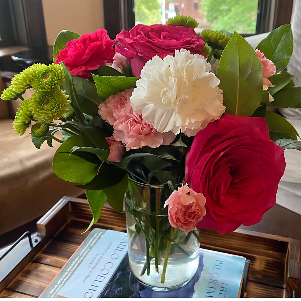 Sweet & Pretty Bouquet –  Janette Florists Inc, Windsor ON