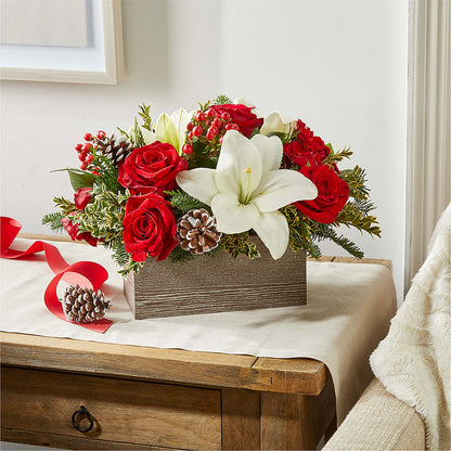 Snowy Wonderland Bouquet –  Janette Florists Inc, Windsor ON