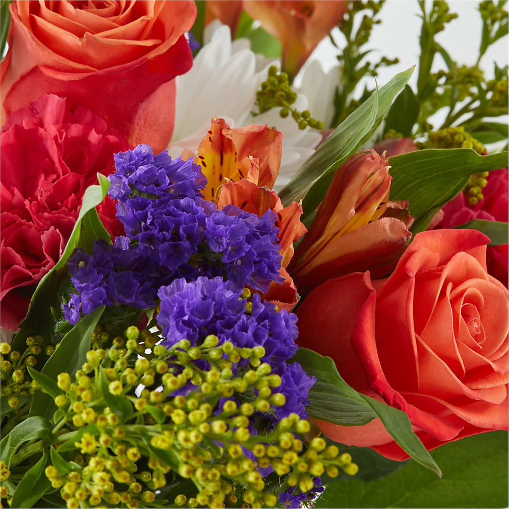 Oopsie Daisy Bouquet –  Janette Florists Inc, Windsor ON