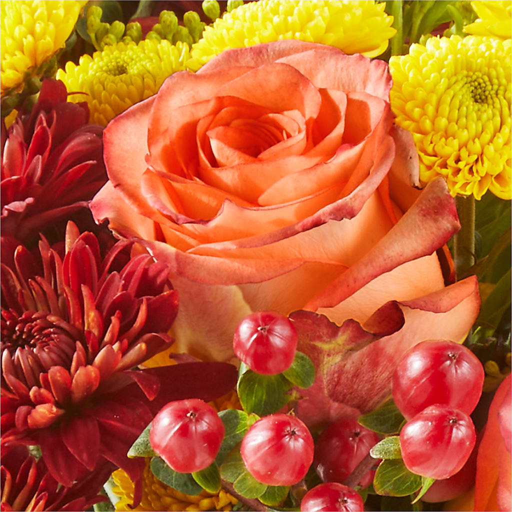 Apple Picking Bouquet –  Janette Florists Inc, Windsor ON