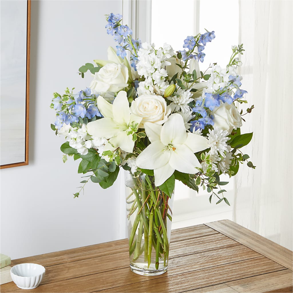 Peace of Mind Bouquet –  Janette Florists Inc, Windsor ON