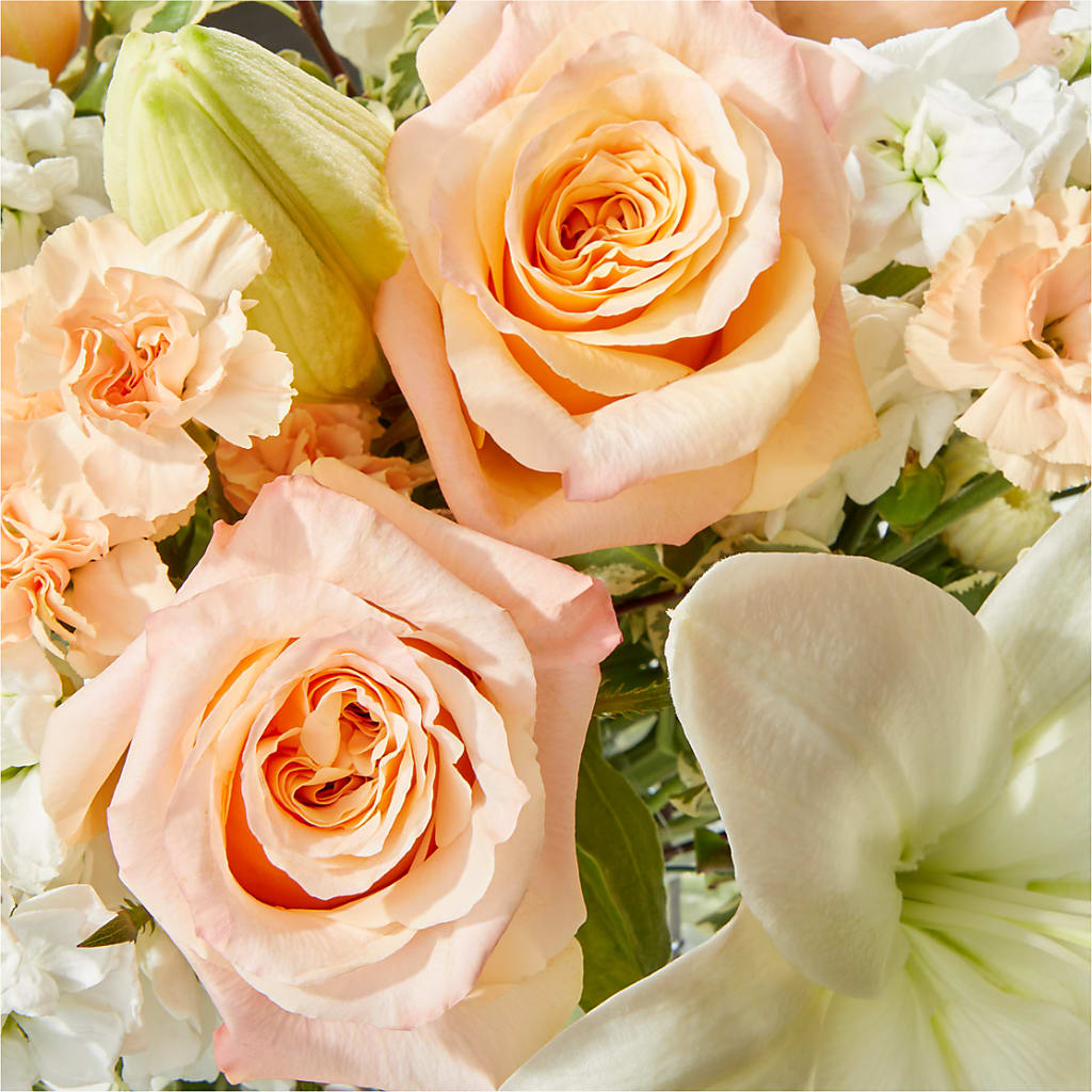 Darling Bouquet –  Janette Florists Inc, Windsor ON