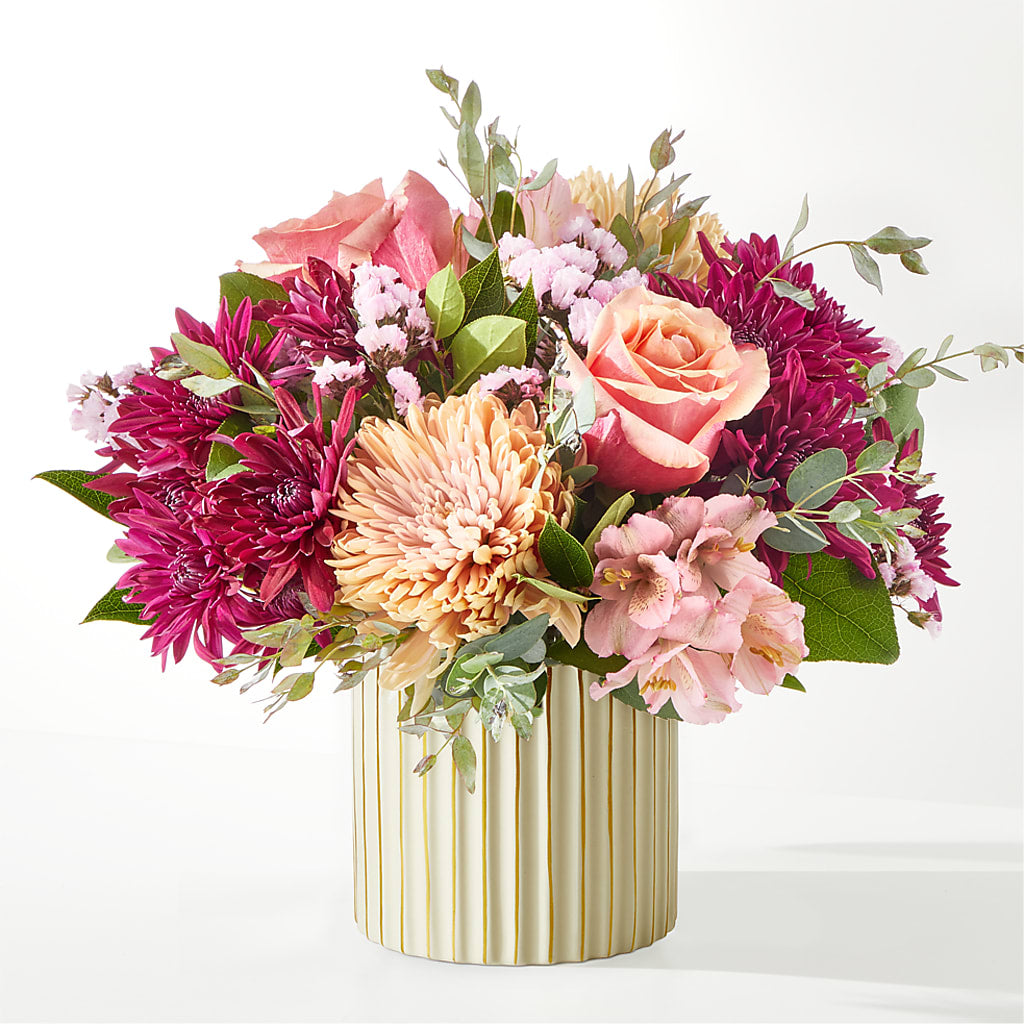 Berry Cobbler Bouquet with Ivory Vase –  Janette Florists Inc, Windsor ON