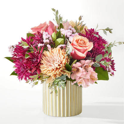 Berry Cobbler Bouquet with Ivory Vase –  Janette Florists Inc, Windsor ON