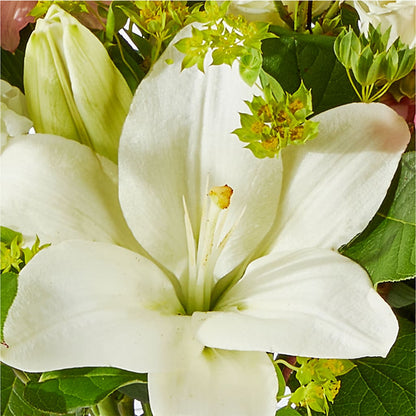 Fondly Bouquet –  Janette Florists Inc, Windsor ON